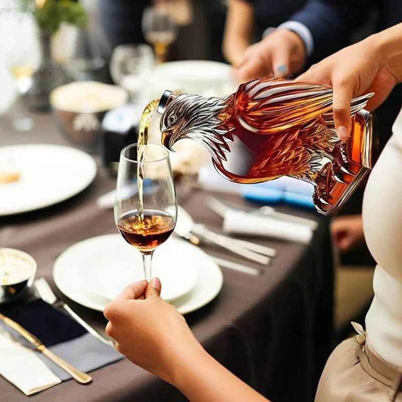✨ Premium Whiskey Decanters Eagle🦅 A Masterpiece of Craftsmanship and Strength