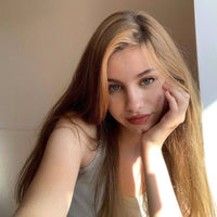 Sarah Mitchell, Beauty & Wellness Editor