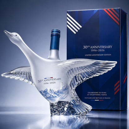 🔥🪿Glass Craft Anniversary 3D Sculpted Vodka Bottle🥰