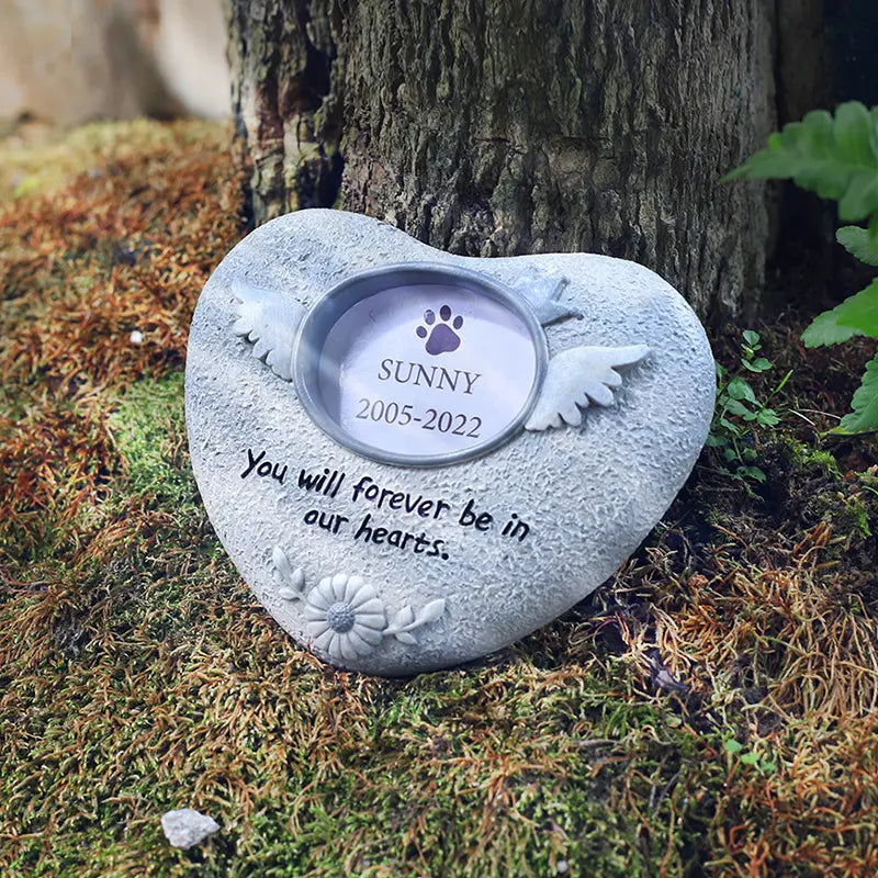 Pet Memorial Stone for Dogs and Cats – A Beautiful Tribute to Keep Their Memory Close Forever